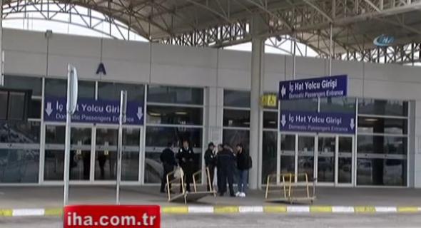 Συναγερμός στο αεροδρόμιο της Αττάλειας –  Σύρος φώναξε «Αλλάχ ου Άκμπαρ» και έλεγε ότι έχει βόμβα